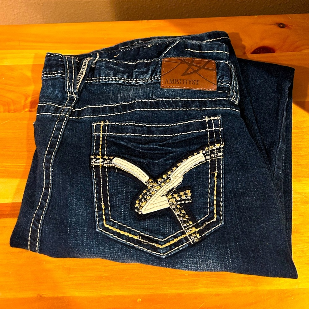 NEW WITHOUT TAGS! Amethyst jeans, size 13 short